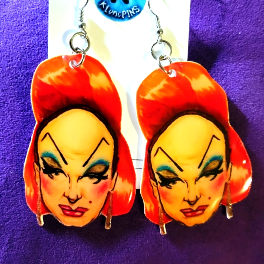 Divine Tribute earrings